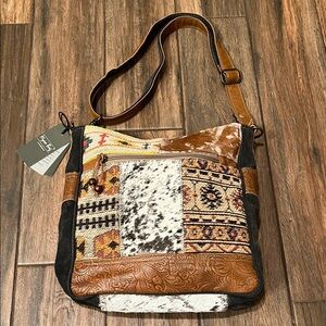 👜 NWT Myra Bag brand women’s purse “Dark Aesthetics Shoulder Bag S-4404